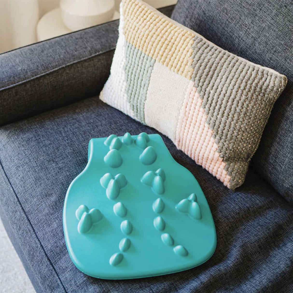 Acupressure Back Cushion Kanjo 4-1/2 X 14 X 14 Inch
