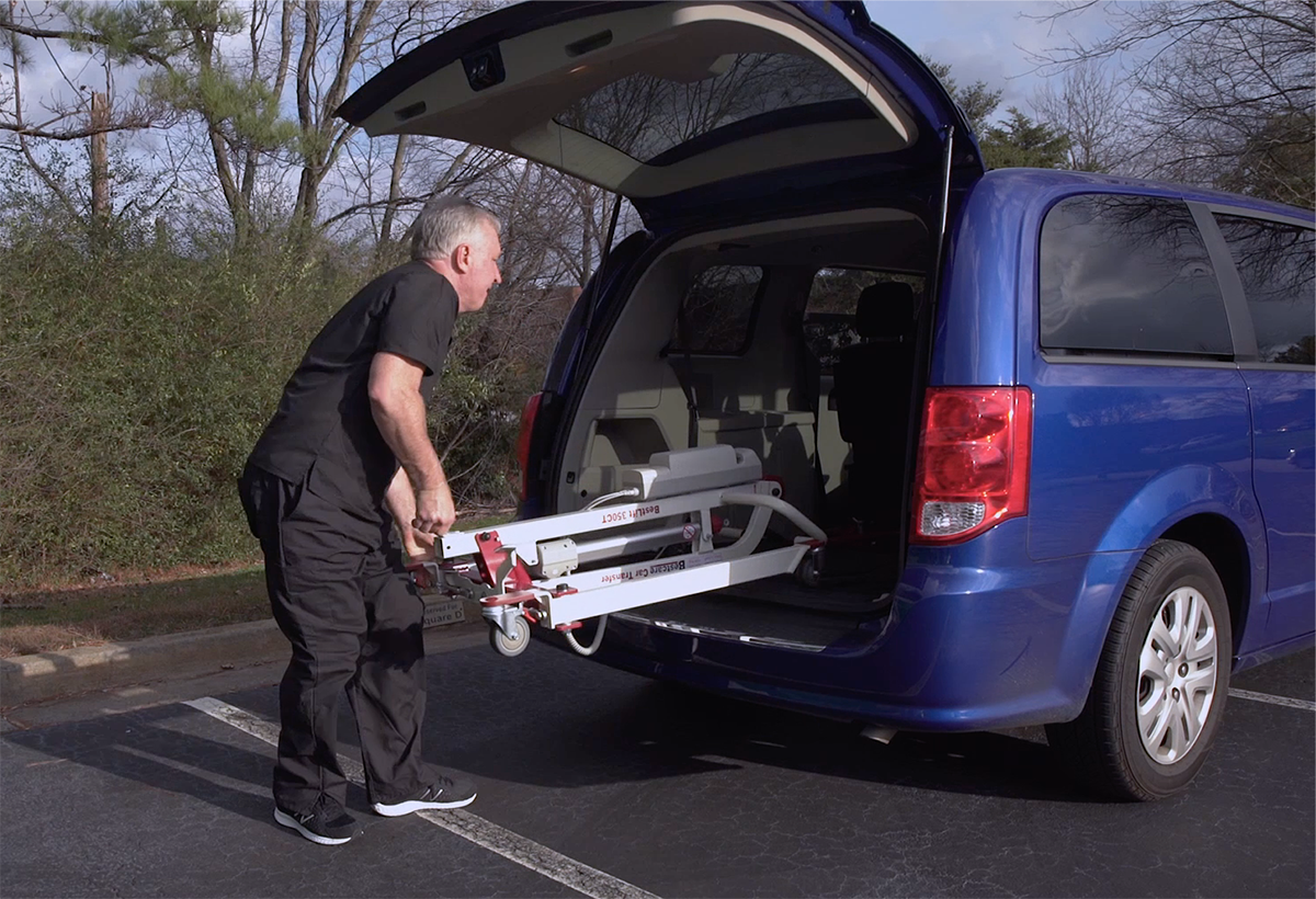 Ascenseur électrique pour patients de tout le corps, transfert par voiture PL350CT