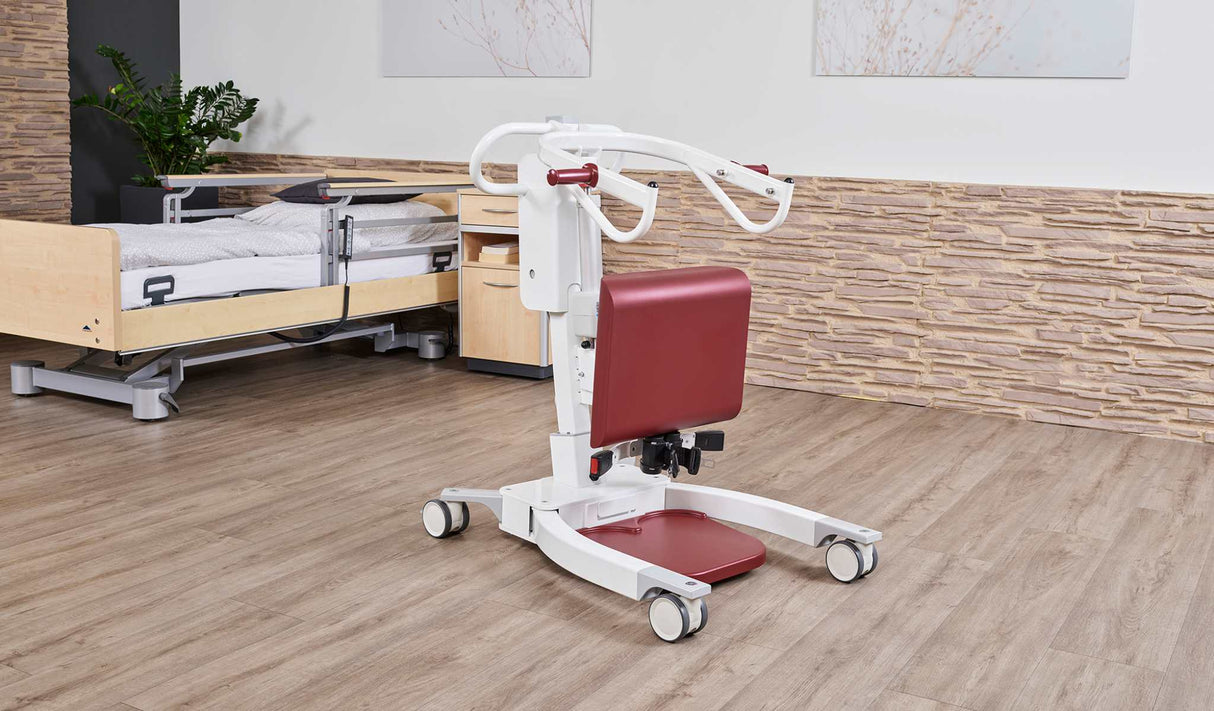 Nora Pro Sit-to-stand lift with 3D-Comfort-System