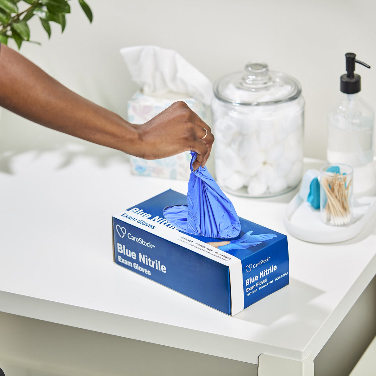 Exam Glove CareStock Medium NonSterile Nitrile Standard Cuff Length Textured Fingertips Blue Chemo Tested