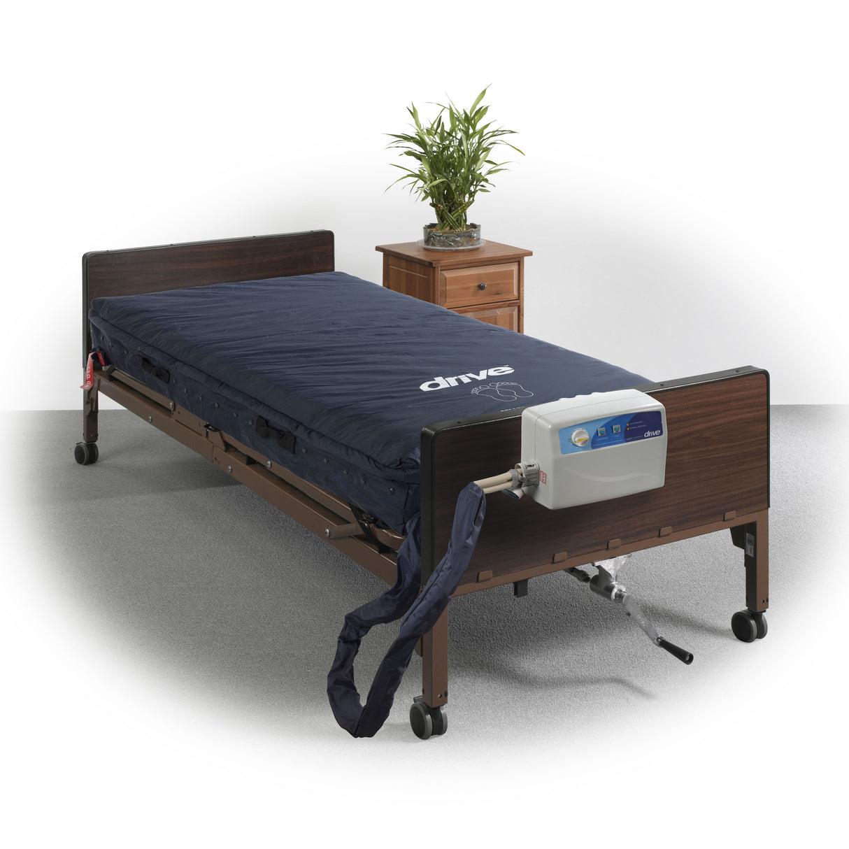 Système de matelas à pression alternée et à faible perte d'air Med-Aire Assure 5" avec base en mousse de 3"