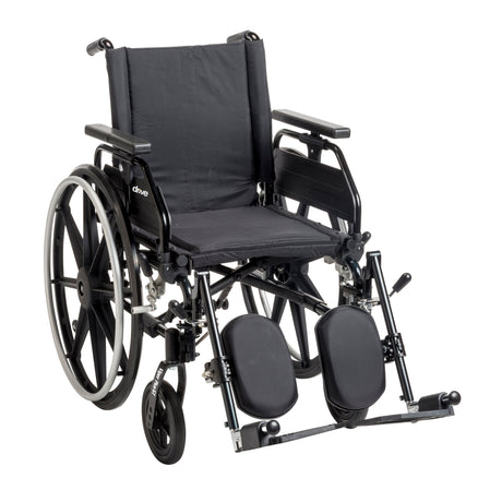 Silla de ruedas Viper Plus GT con apoyabrazos universales, reposapiernas elevables, asiento de 16"